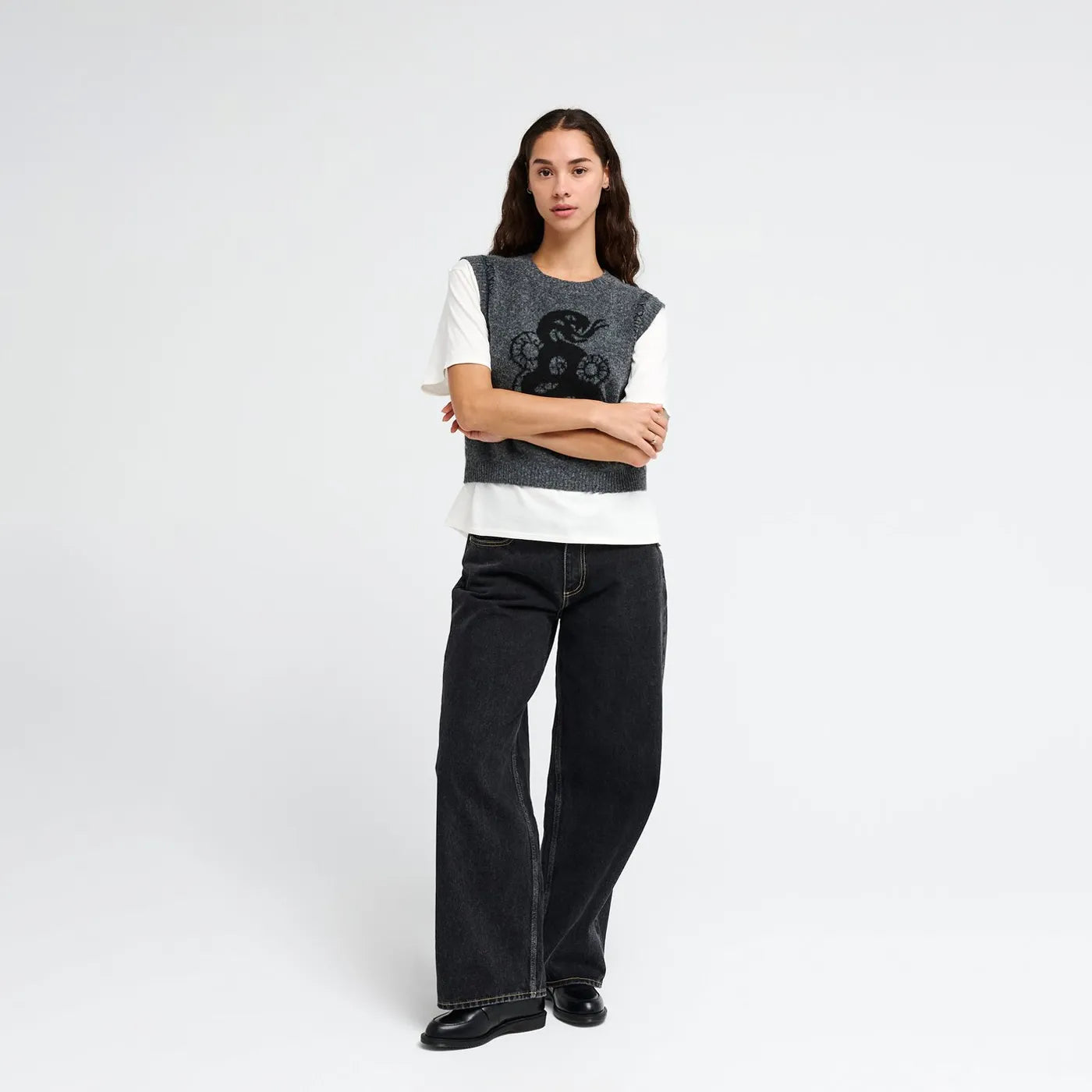 RVCA Dalas Snake Knit Sweater Vest Washed Black