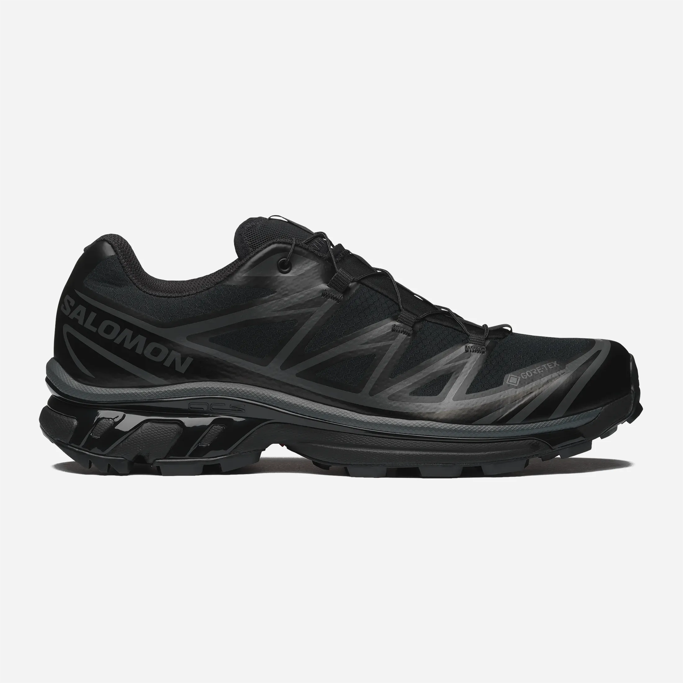 Sneakers premium Salomon XT-6 GTX Black Asphalt vue de profil avec membrane Gore-Tex et semelle crantée.