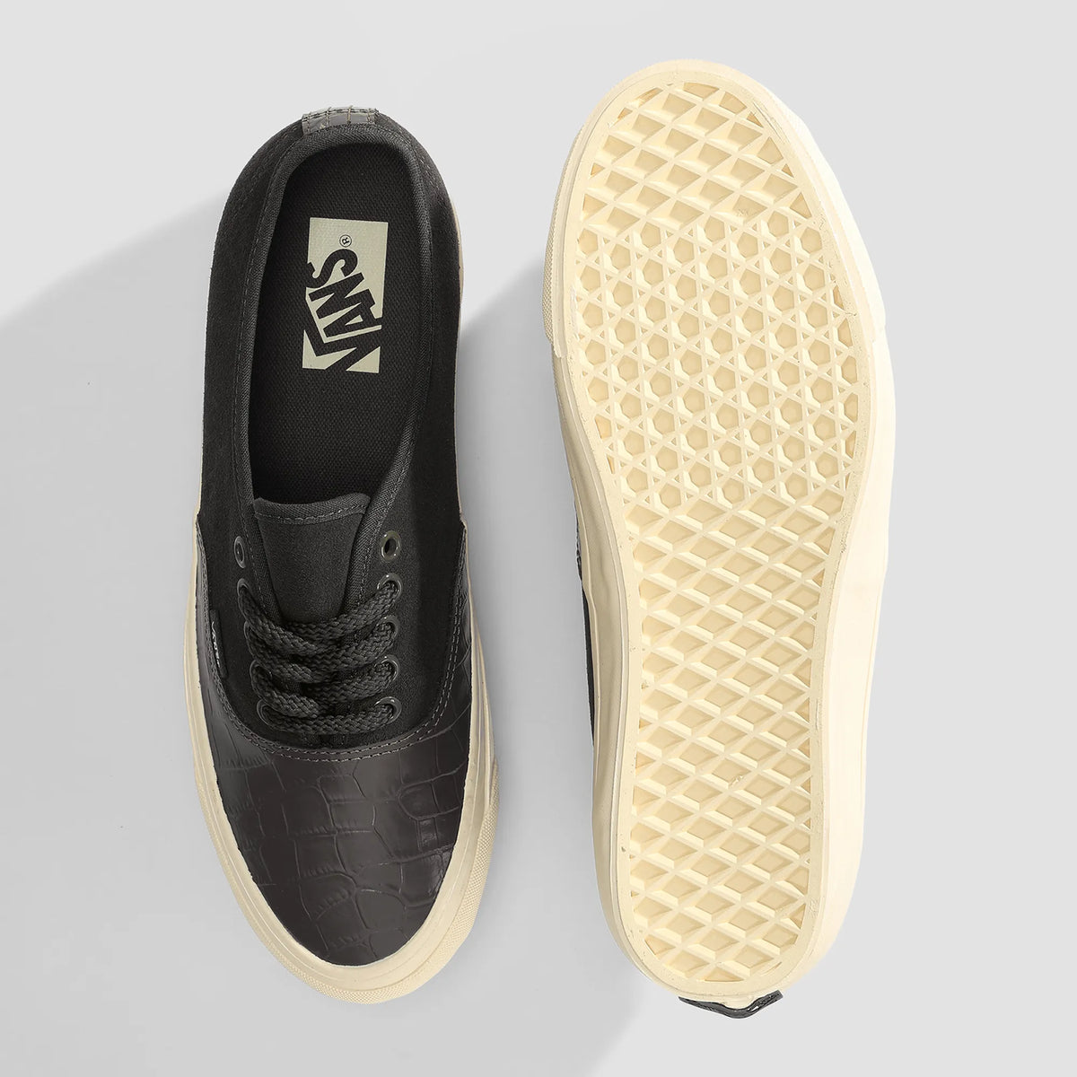 Vans LX Authentic 44 Black Sand White