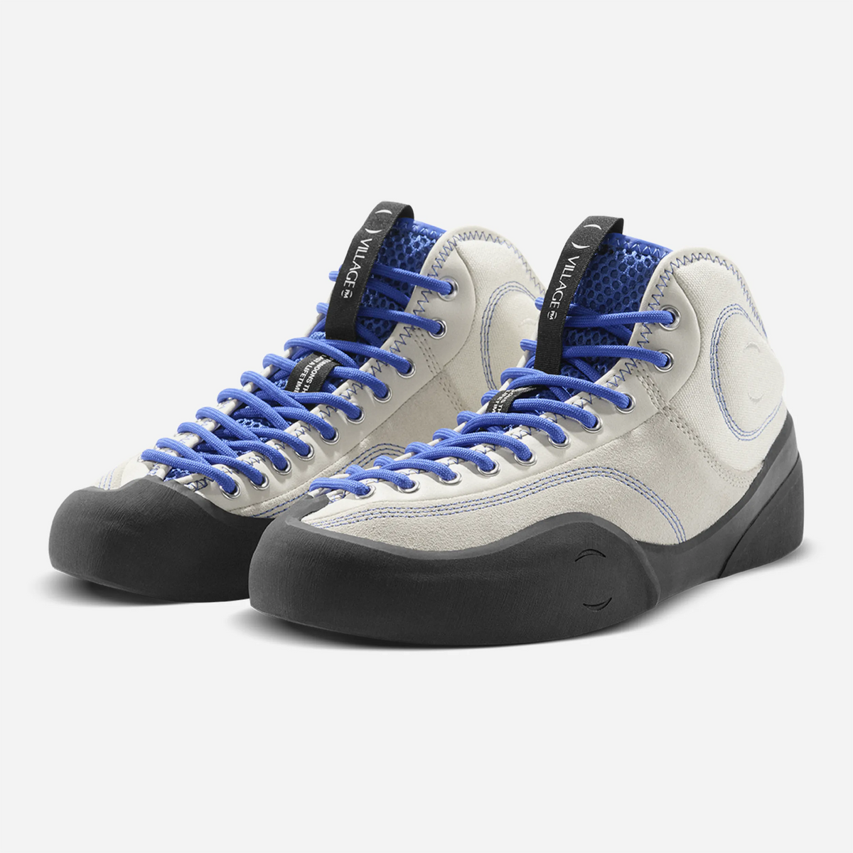 Village PM 1PM MID Cream Blue Natural Black, sneaker skate montante écrue avec surpiqûres et lacets bleus