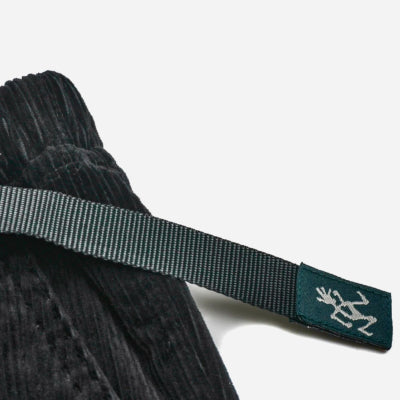 DEUS EX MACHINA - GRAMICCI CORD LONG PANTS - Black