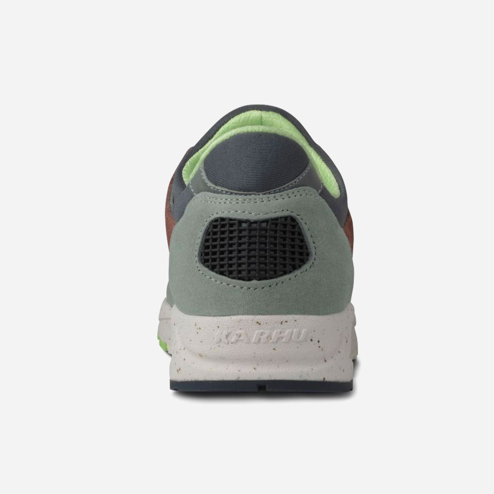 KARHU- ARIA 95 - PIGEON DOE