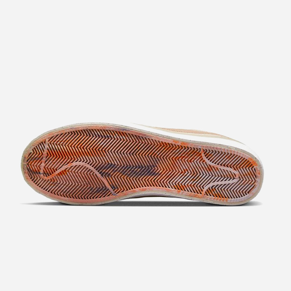 NIKE SB - ZOOM BLAZER LOW PRO QS X DOYENNE - COCONUT MILK RATTA LIMESTONE RATTAN