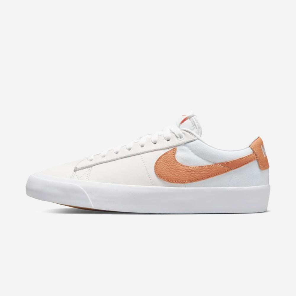 NIKE SB - ZOOM BLAZER LOW PRO GT - WHITE LT COGNAC WHITE LT COGNAC