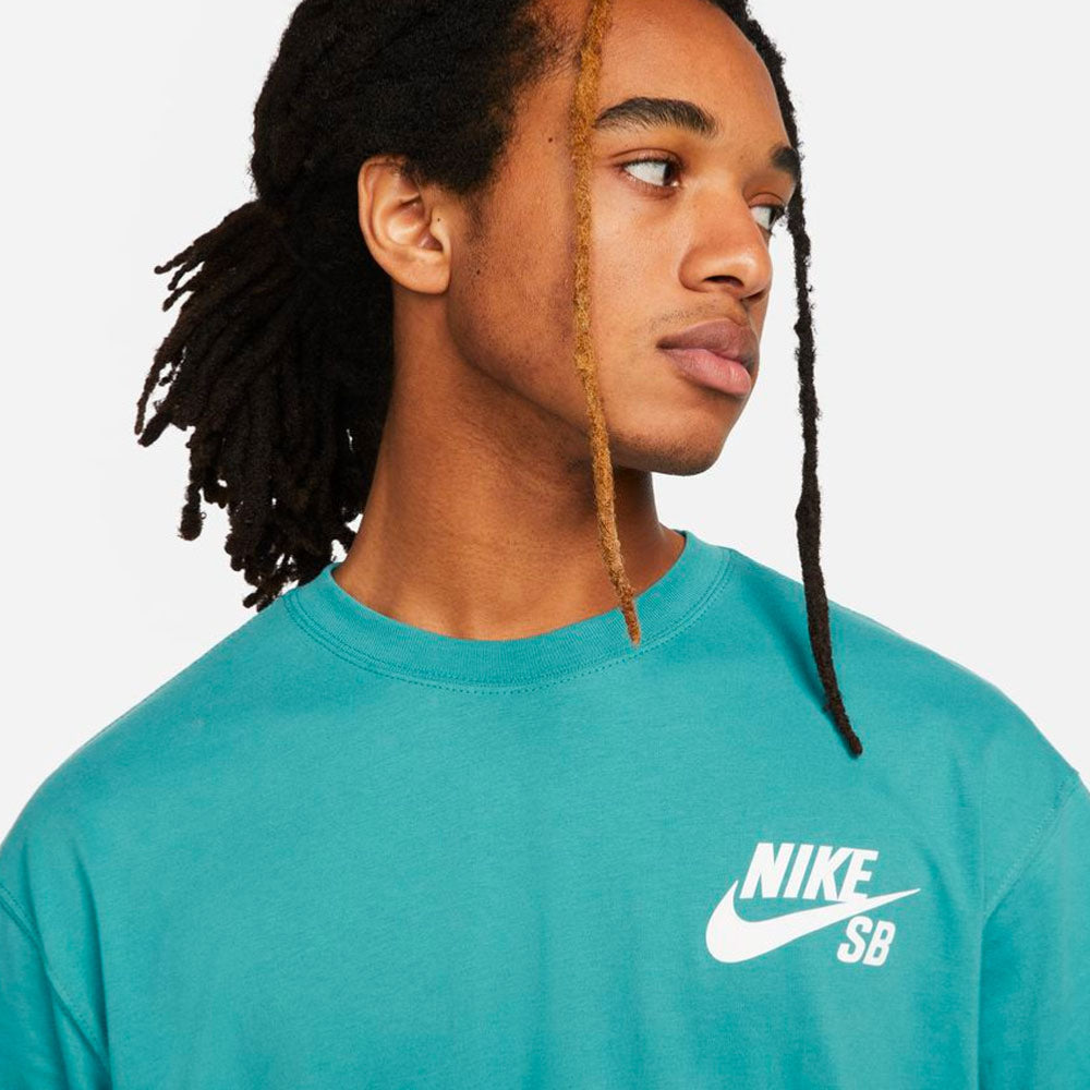 NIKE SB - ICON LOGO TEE - Mineral Teal
