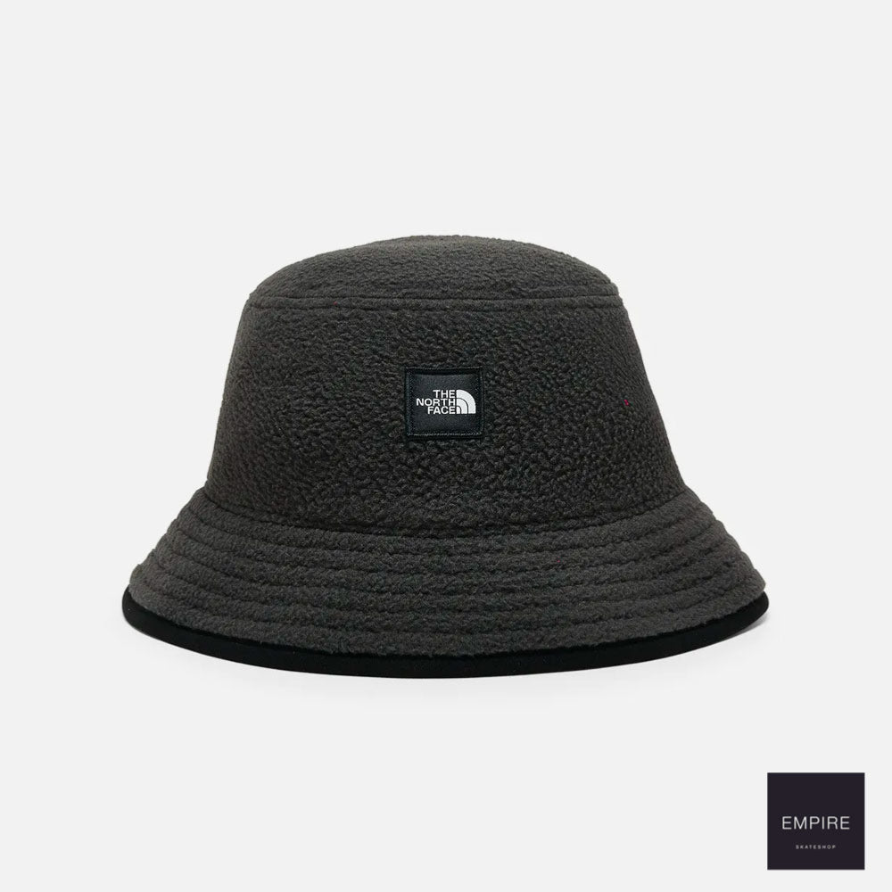 THE NORTH FACE -  FLEESKI STREET BUCKE - TNF BLACK