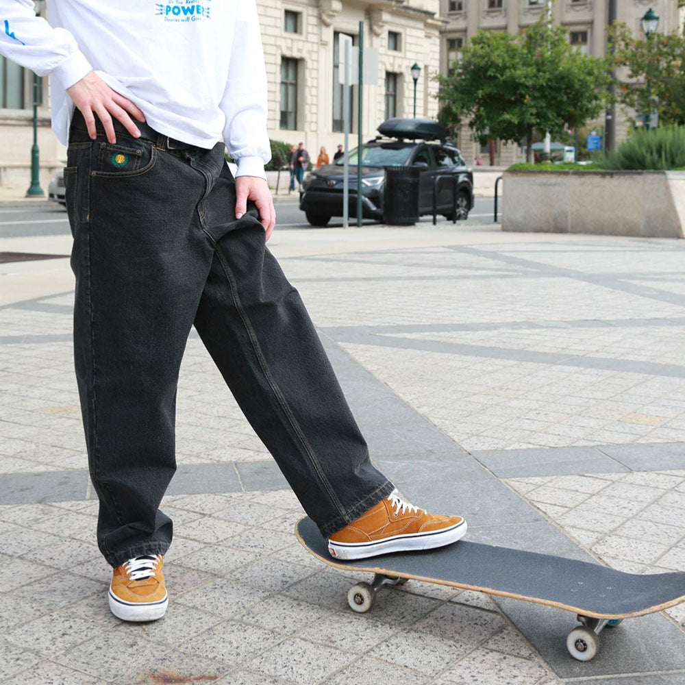 Theories of Atlantis - Plaza Jeans - Black